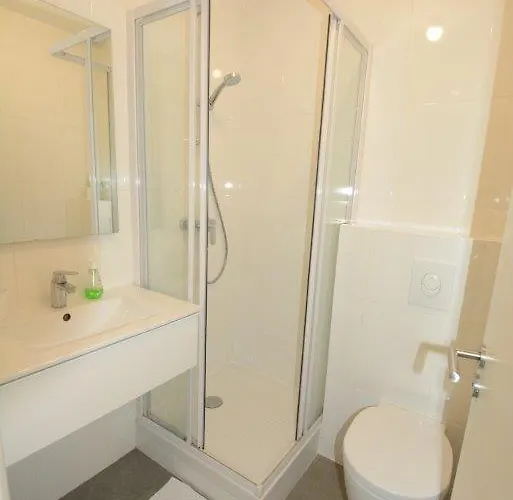 Patio Wilson * ניס