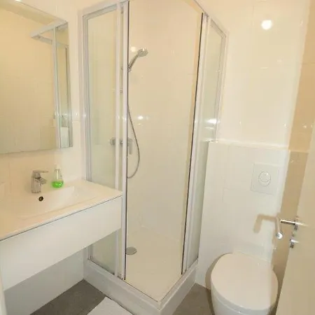 Patio Wilson * ניס